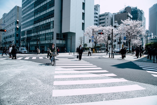 石嘴山为何勤工俭学对在日本的留学生的职业生涯至关重要？